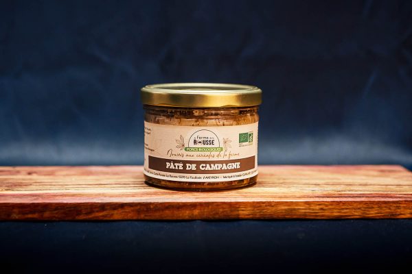 Pâté de campagne de porc bio-Ferme-de-la-Rousse-photo-Laurie-Escrouzailles